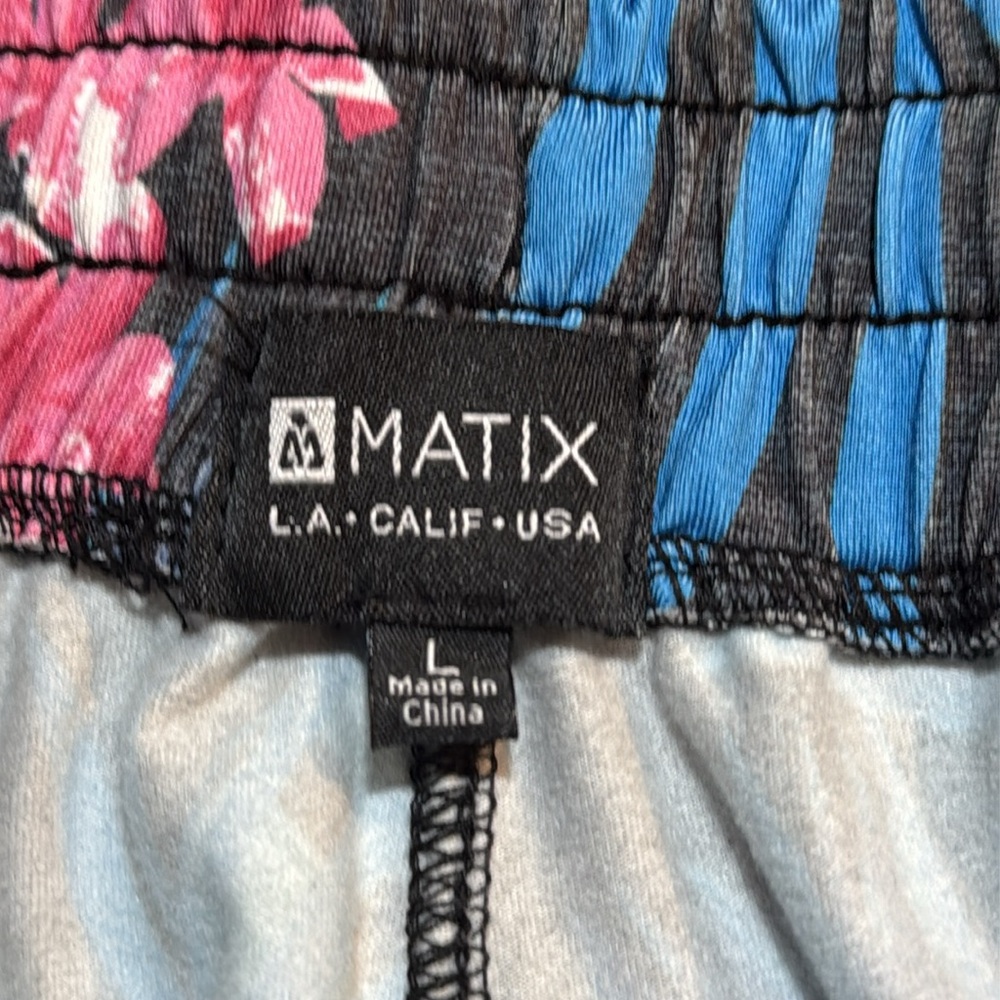 MATIX TROPICAL SHORTS🔥 - Picture 6 of 9